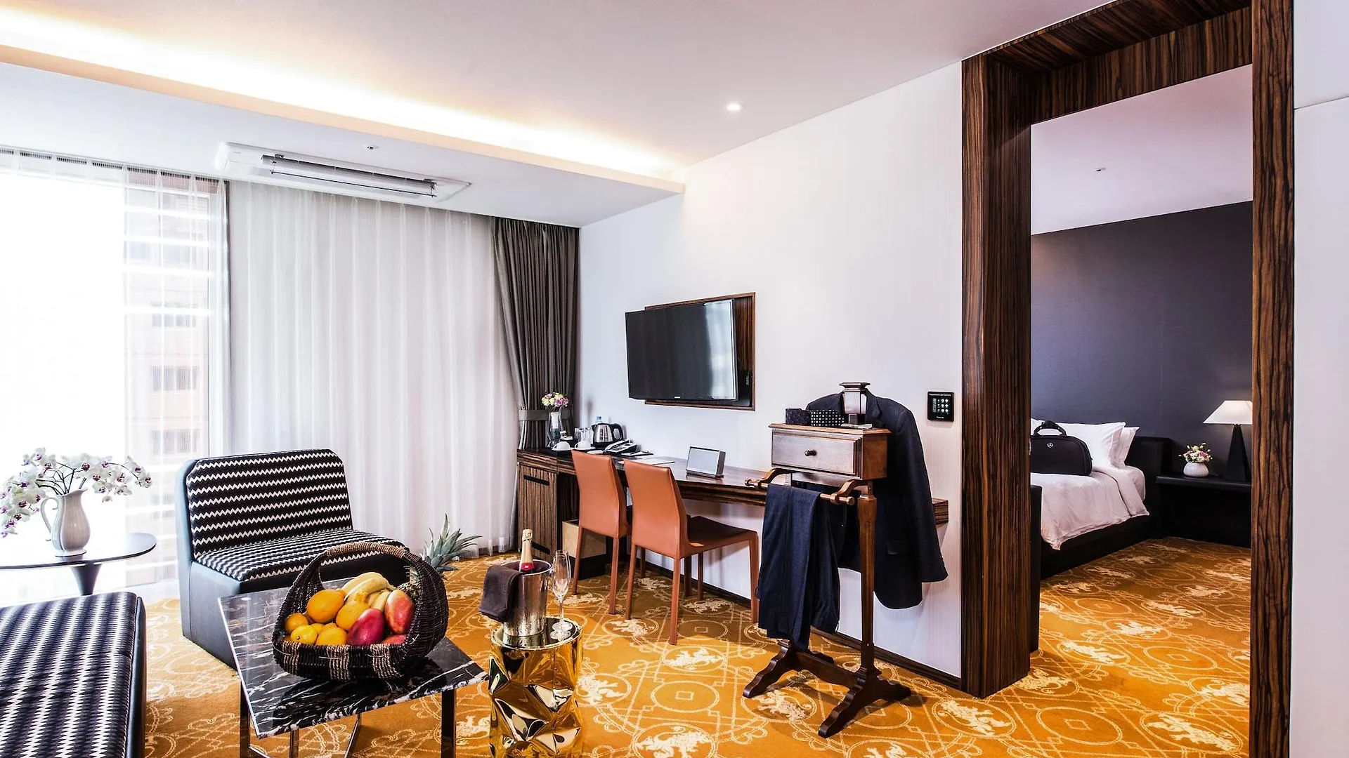 Hotel Leo Jeju 4*,